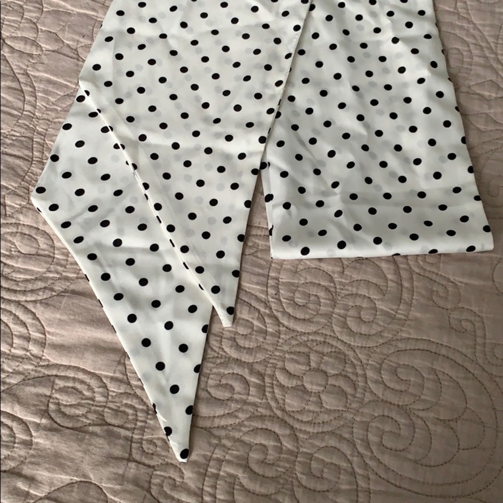 New polka dot scarf